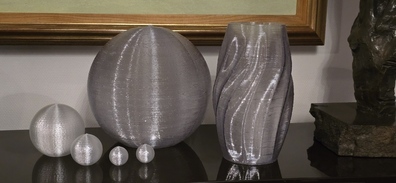Pieza decorativa MakerMex fabricada con robótica e impresión 3D